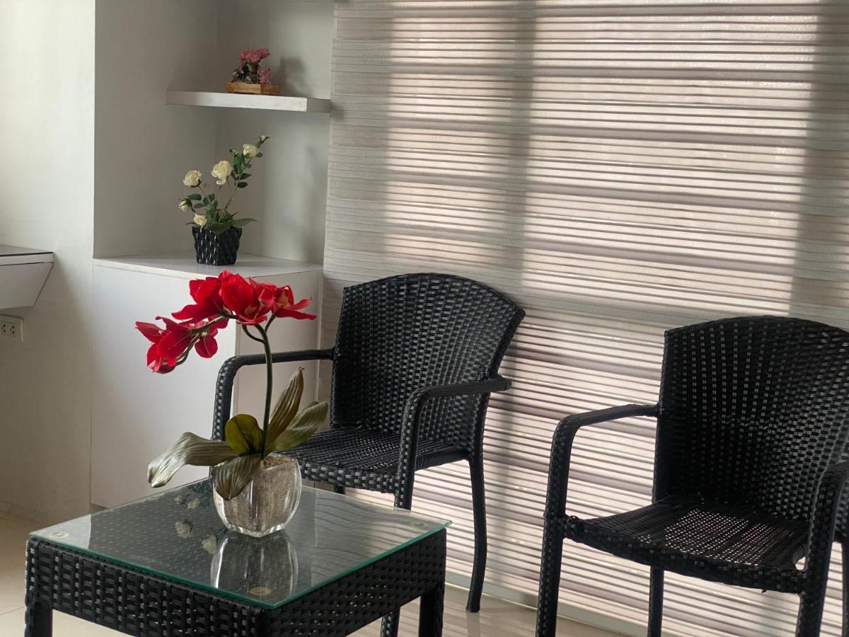 Ps Luxury Condotel Across Naia Terminal 3 Near Resorts World Newport Pasay Bagian luar foto